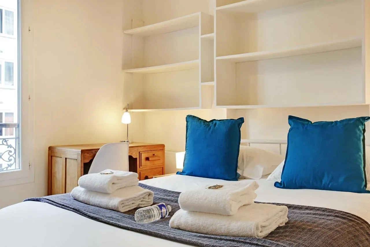 Bright Duplex 3Br - Montmartre Apartment Paris