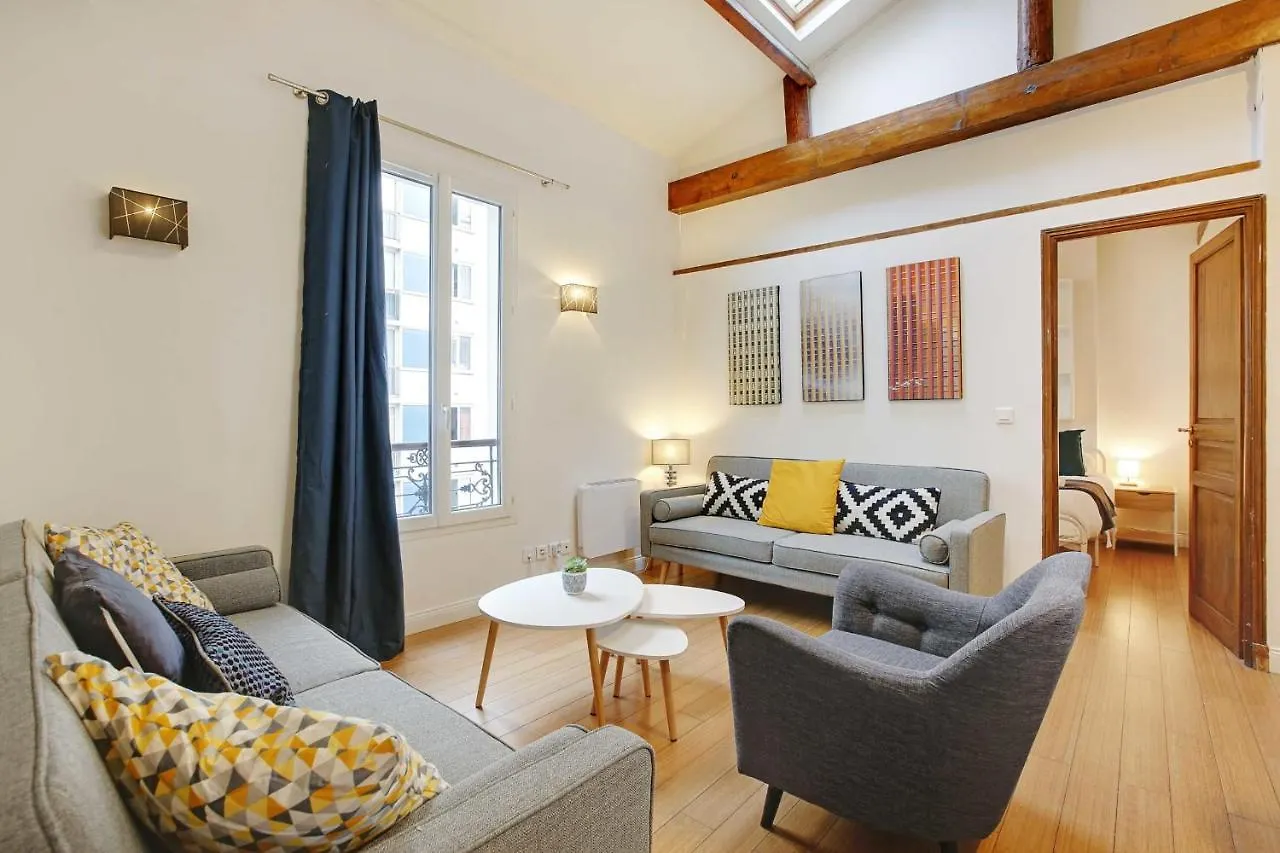 Bright Duplex 3Br - Montmartre Apartment Paris