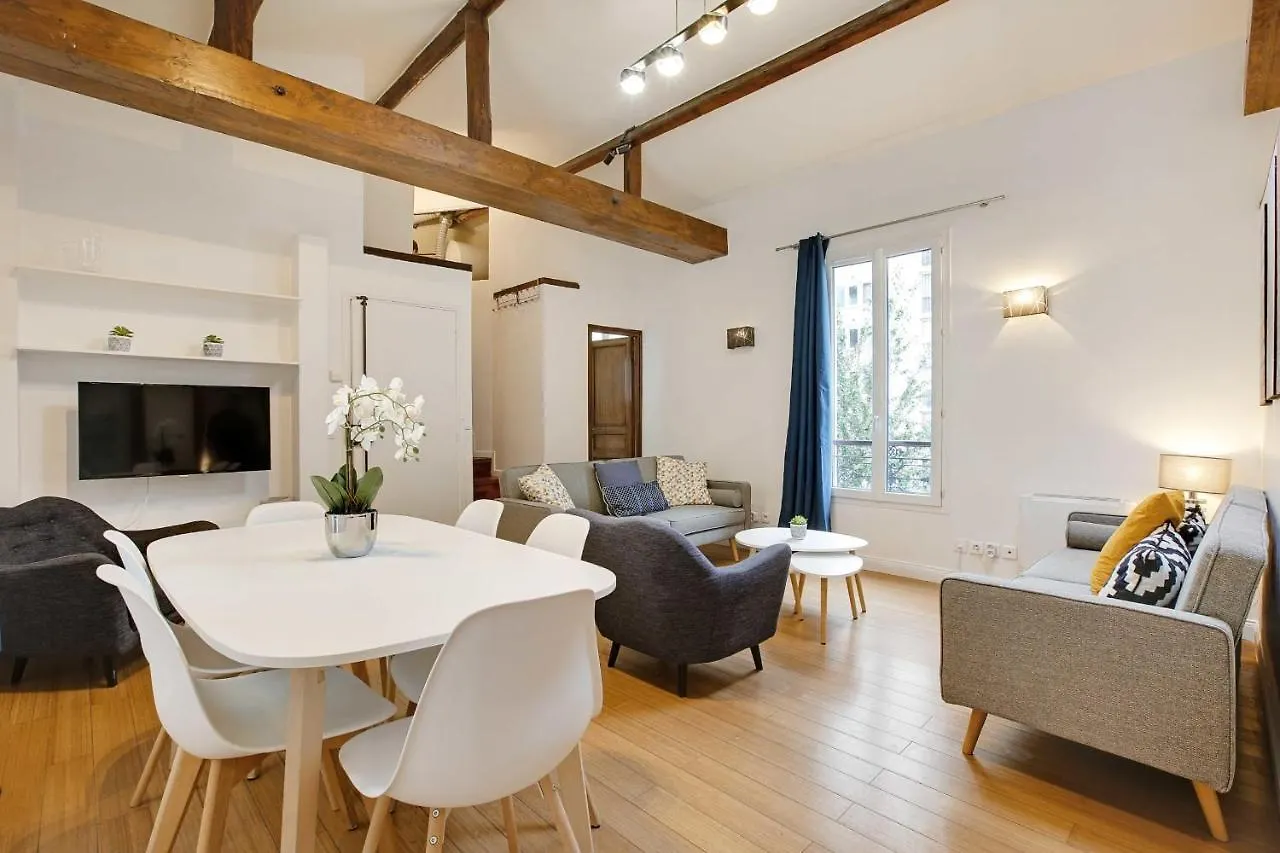 Bright Duplex 3Br - Montmartre Apartment Paris